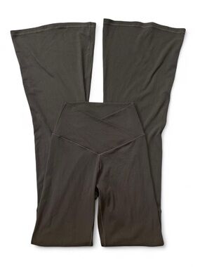 OFFLINE by Aerie Real Me High Rise Flare Leggings Black Long Inseam Size Small